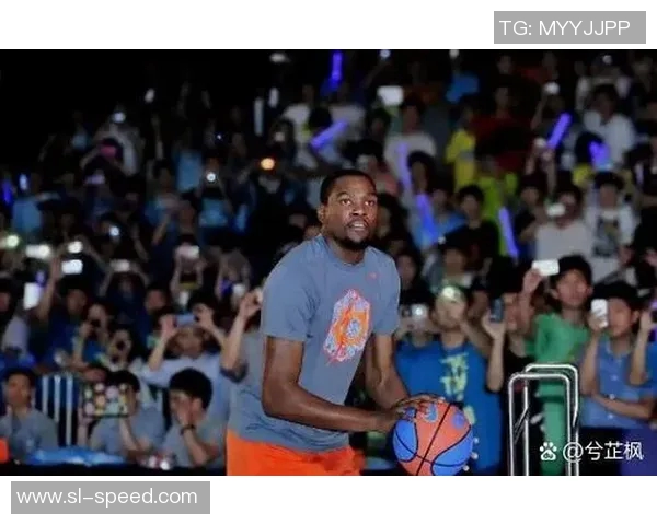 火箭主场被黄蜂打懵，杜兰特31分也救不了，新秀爆发，申京真该反思